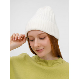 Шапка Laconi, молочно-белая