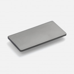 Значок Magnet Matto, серебристый глянцевый